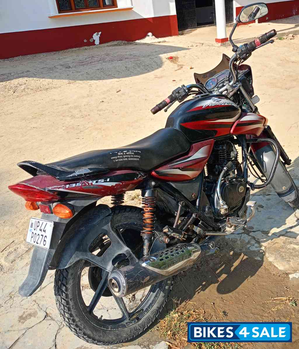 Red Black Bajaj Discover DTSi 135