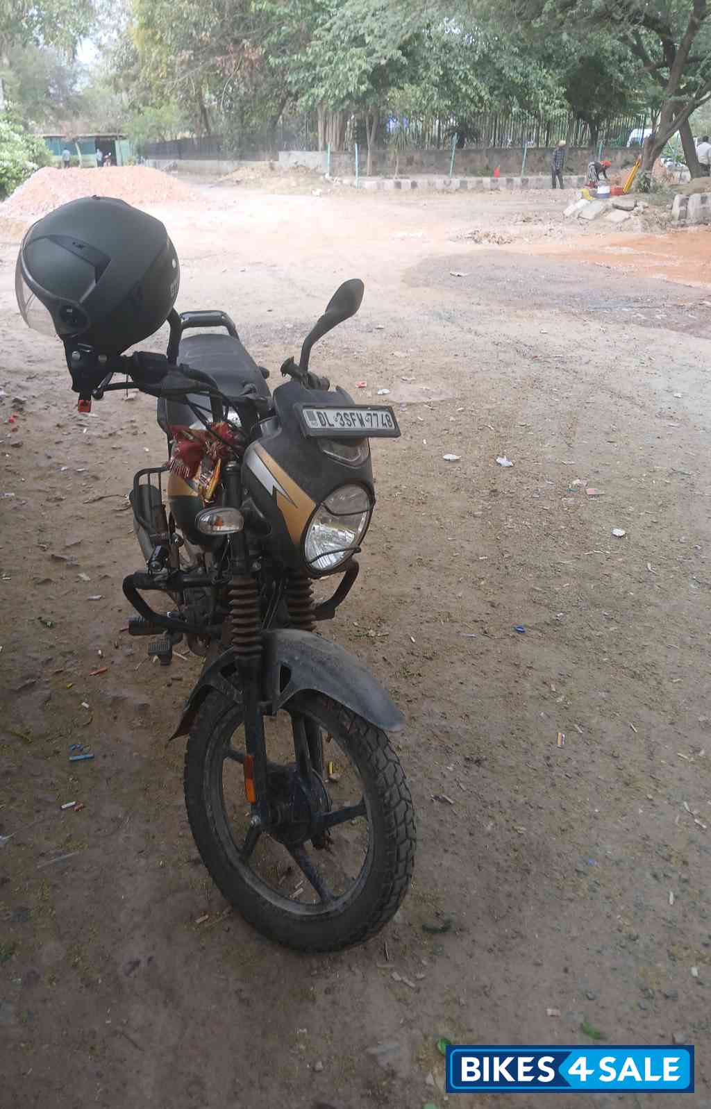 Green Matt Bajaj CT110X