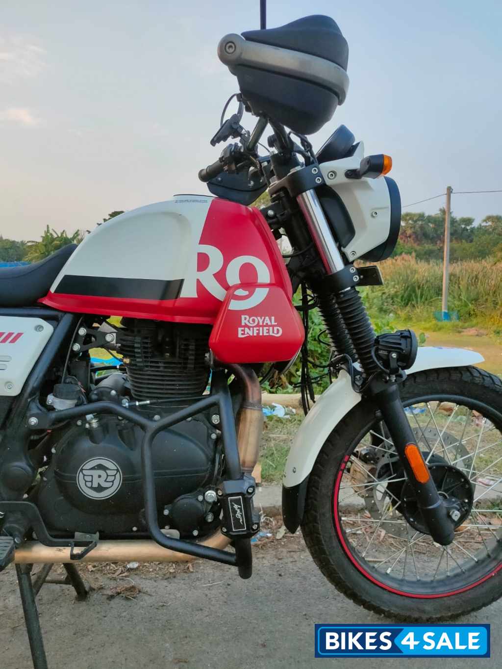 Royal Enfield Scram 411