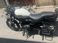 White Royal Enfield Thunderbird X 350
