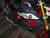 BMW G 310 R
