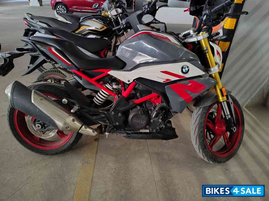 BMW G 310 R