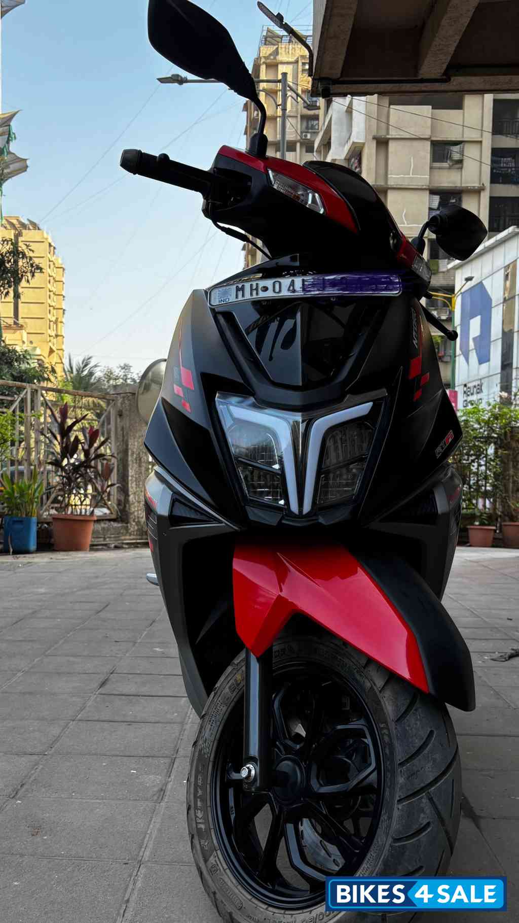 TVS NTORQ 125 Race Edition TVS NTORQ 125 Race Edition