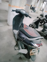 Black-purple Honda Activa i