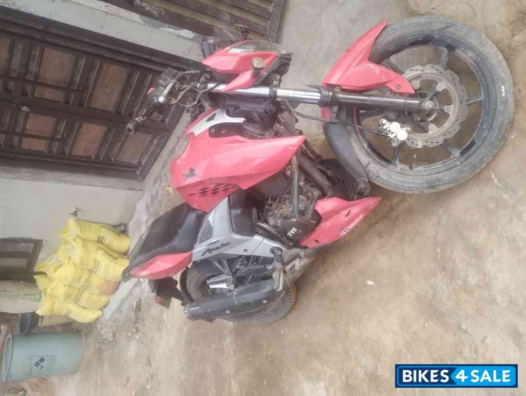 TVS Apache RTR 160 4V
