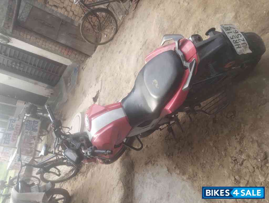 TVS Apache RTR 160 4V