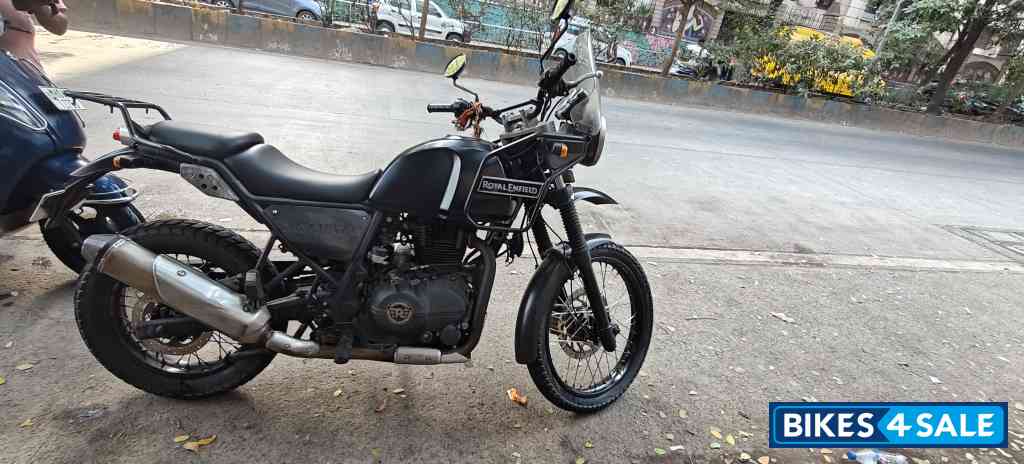 Granite Black Royal Enfield Himalayan