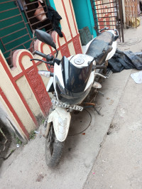 White TVS Apache RTR 180 ABS