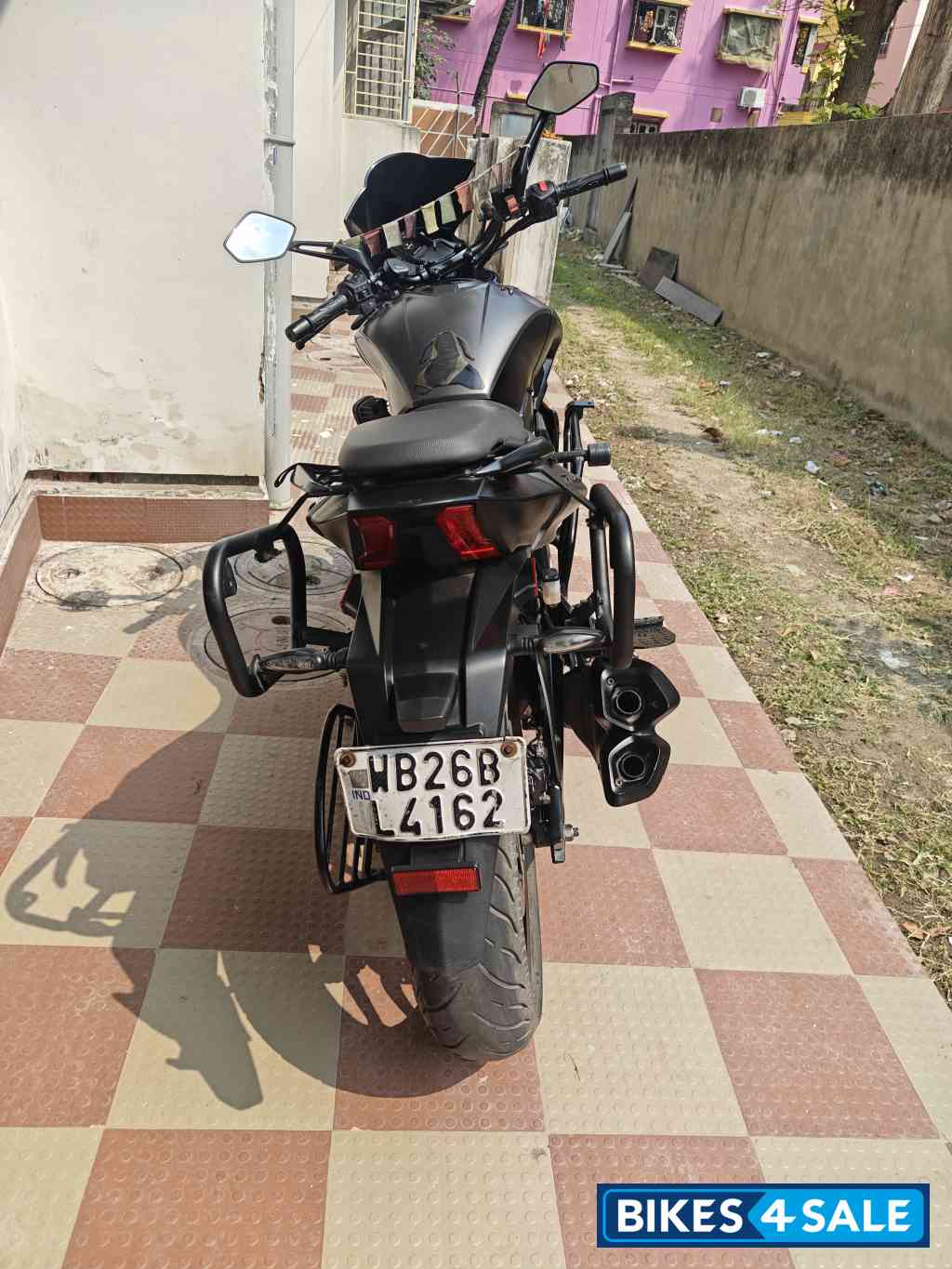 Bajaj Dominar 400 ABS BS6