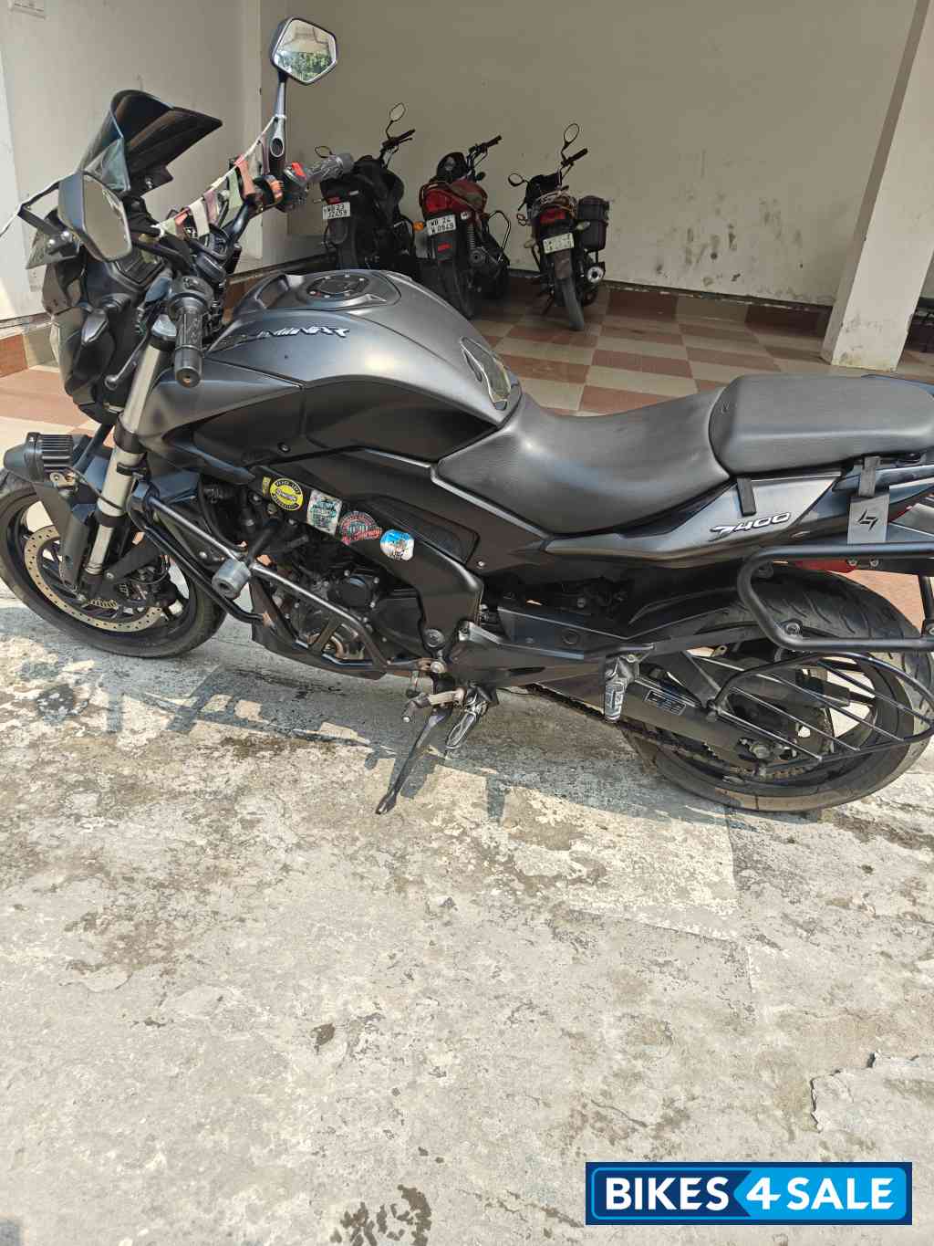 Bajaj Dominar 400 ABS BS6