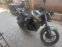 Mat Green Yamaha FZ1