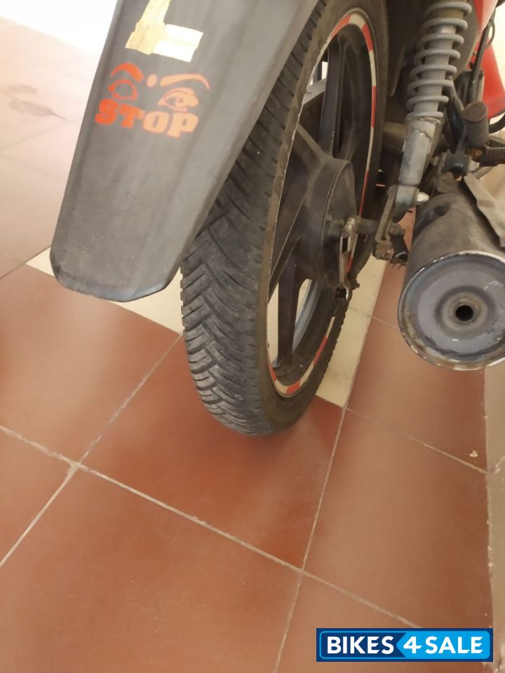 Red Honda Shine Red Honda Shine