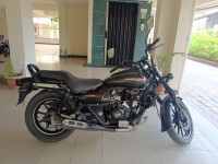 Bajaj Avenger Street 220