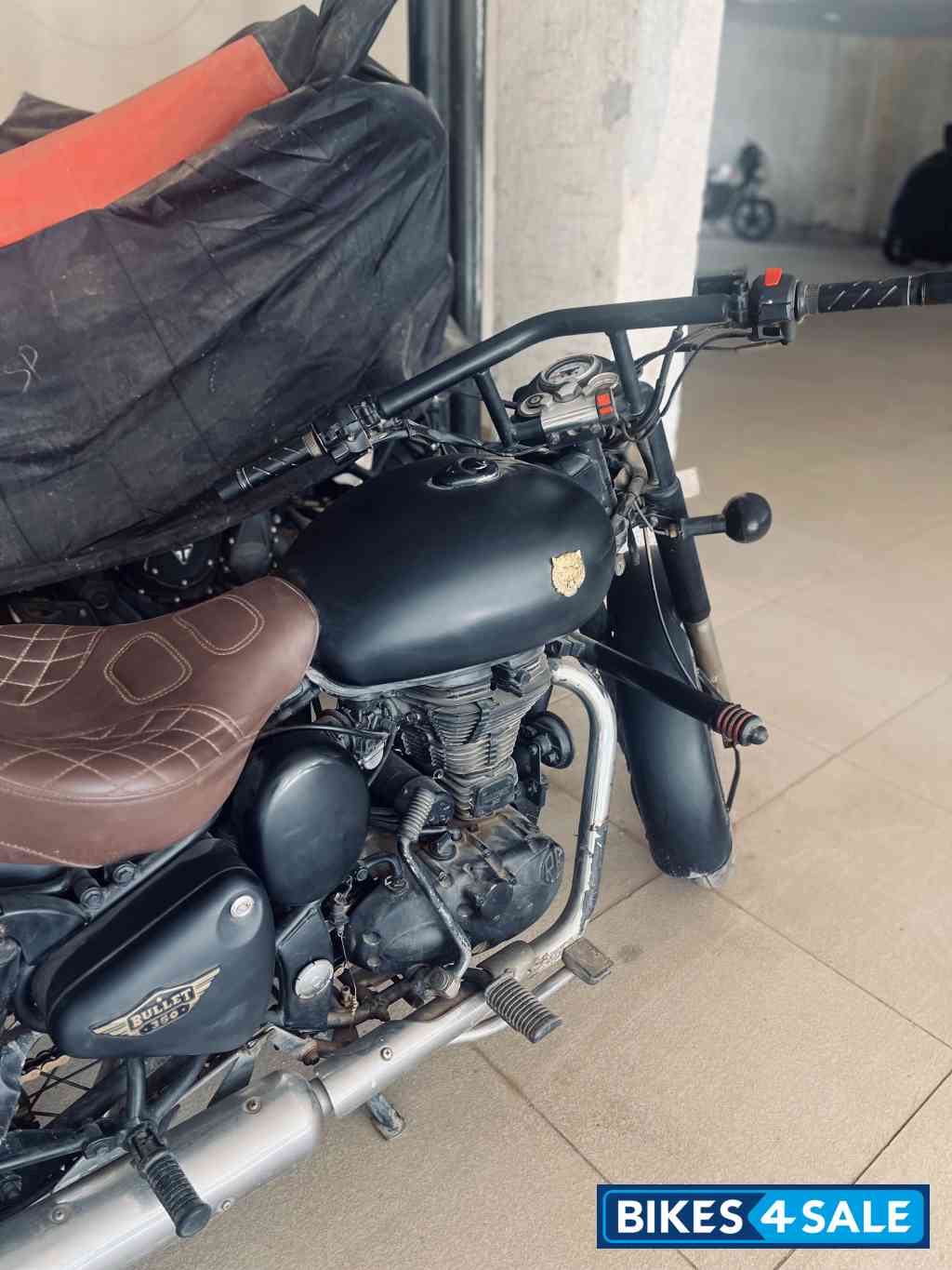 Black Royal Enfield Classic 350