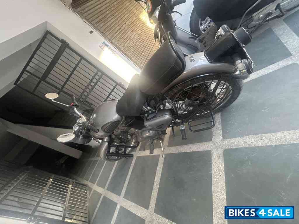 Royal Enfield Classic Gunmetal Grey