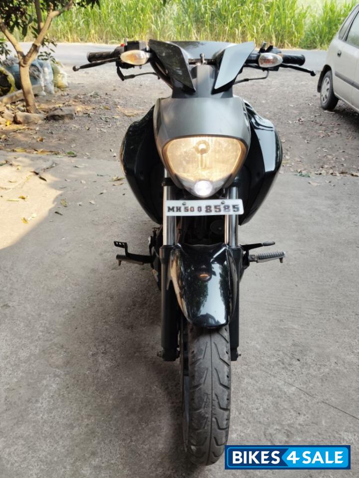 Black/matte Silver Suzuki Intruder 150