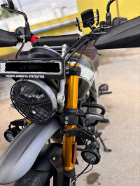 Triumph Scrambler 400 X