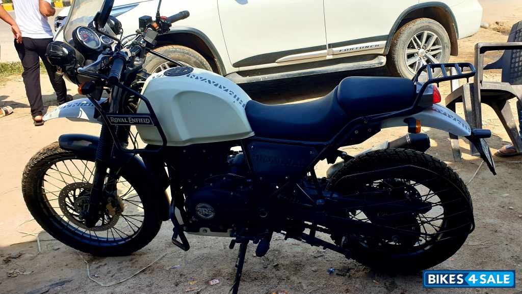 Royal Enfield Himalayan 452
