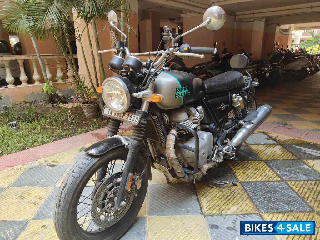 Downtown Drag Grey Royal Enfield Interceptor 650 Twin Downtown Drag Grey Royal Enfield Interceptor 650 Twin