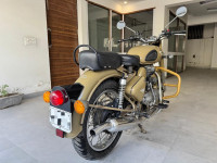 Desert Storm Royal Enfield Classic Desert Storm