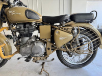 Desert Storm Royal Enfield Classic Desert Storm