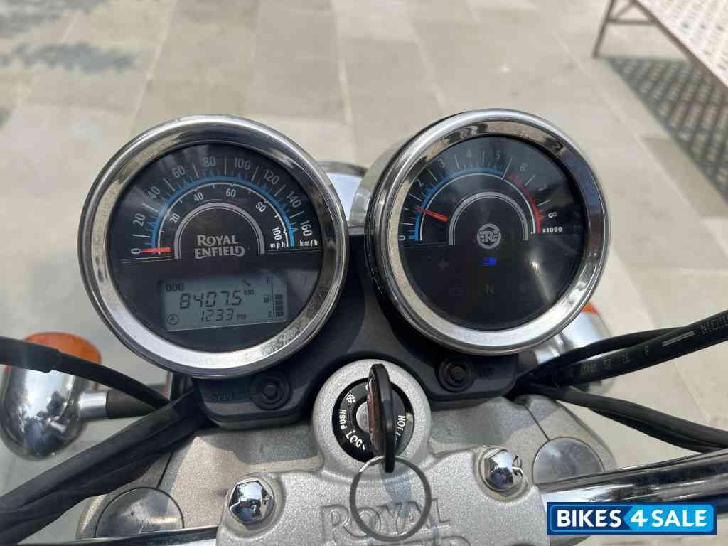 Royal Enfield Thunderbird 350