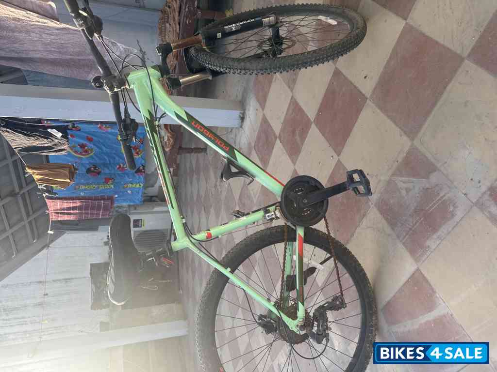 Bicycle Cascade polygon 4 Bicycle Cascade polygon 4