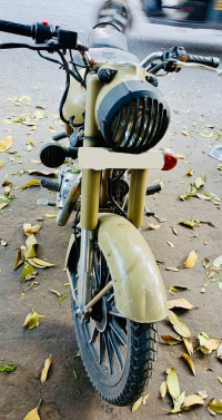 Royal Enfield Classic Desert Storm