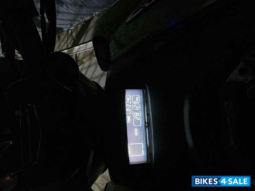 Bajaj Dominar 400 ABS BS6