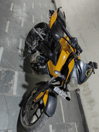 Yellow Bajaj Pulsar 200 NS