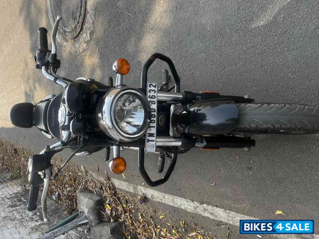 Royal Enfield Meteor 350 Supernova