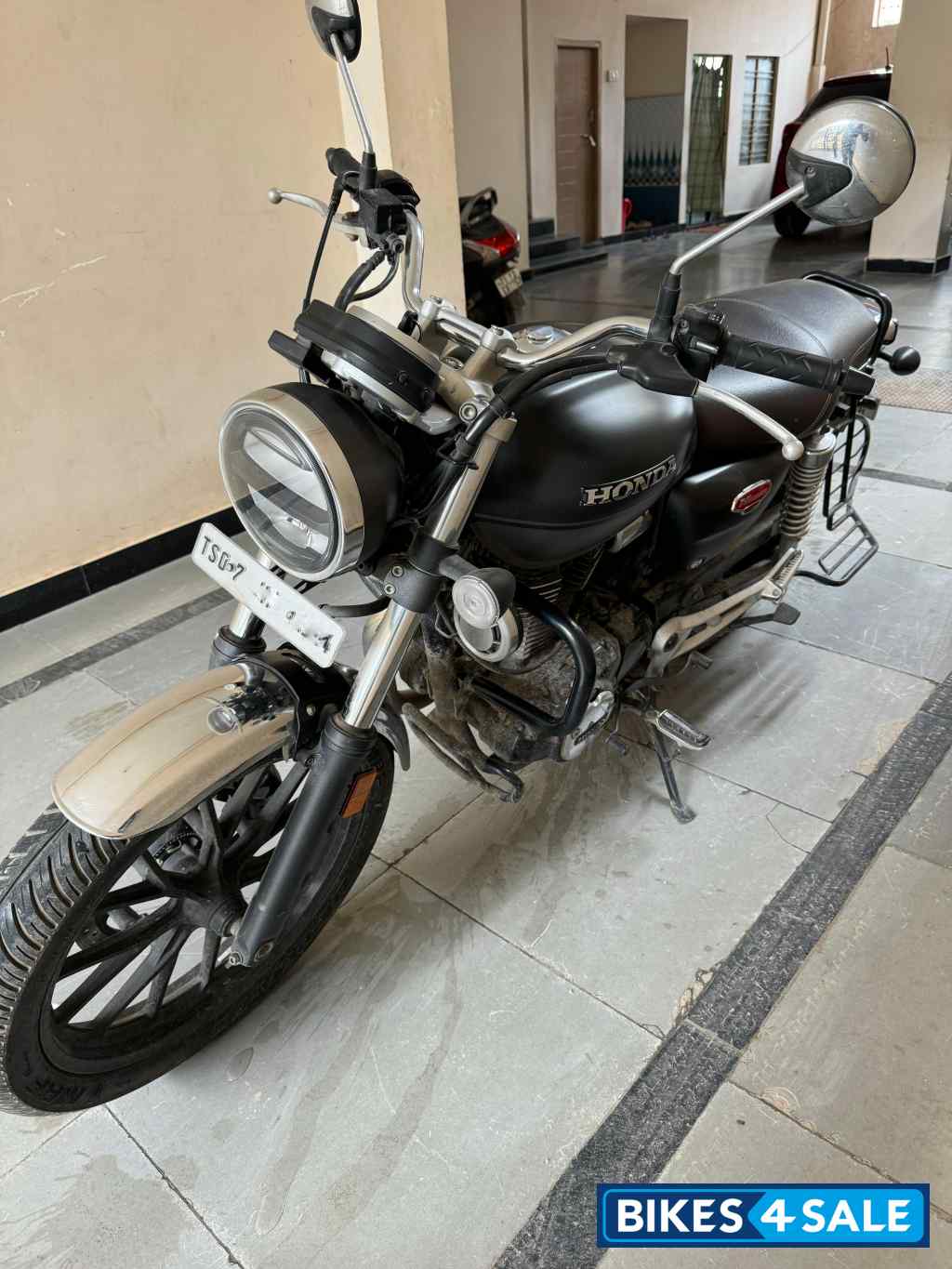 Mat Steel Black Meta Honda Hness CB350 DLX