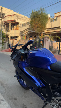 Blue Yamaha R15 V4