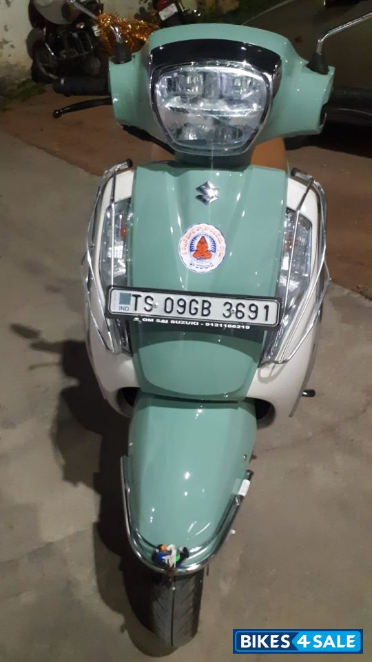 Ice Green Suzuki Access 125 Special Edition BS6