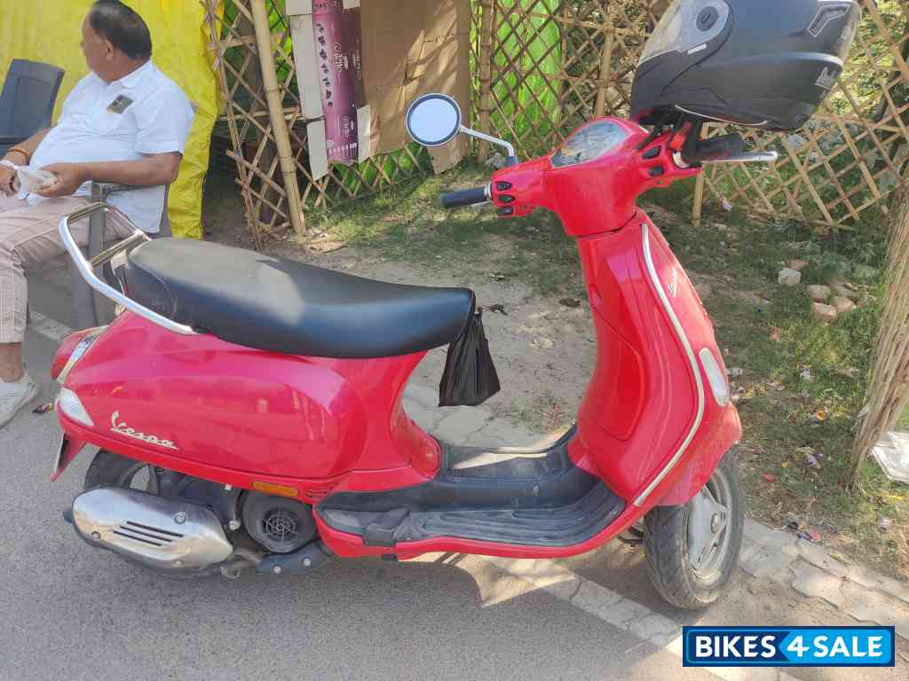 Vespa ZX 125 BS6