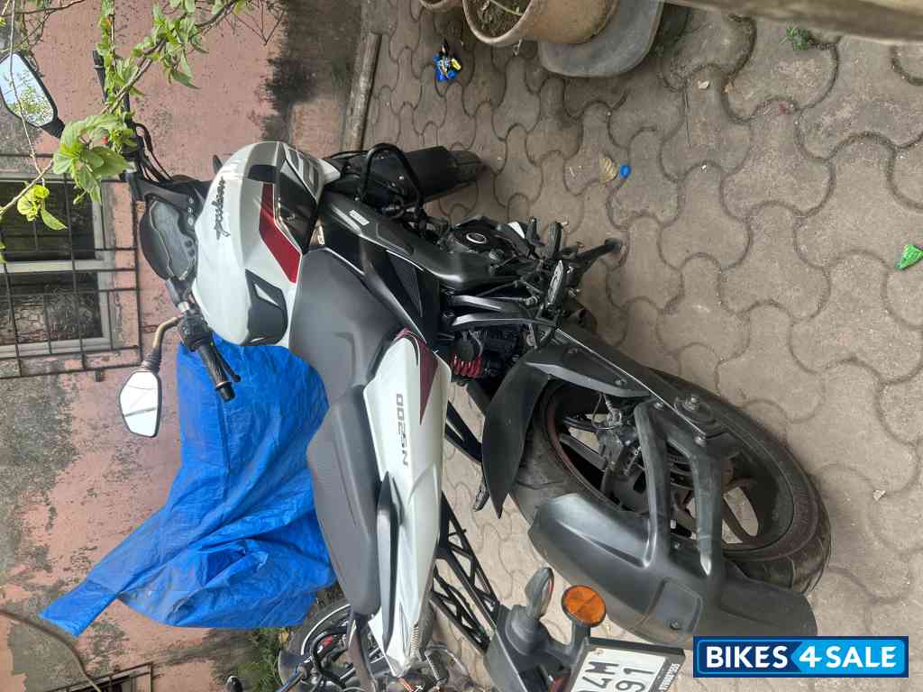 Bajaj Pulsar 200 NS