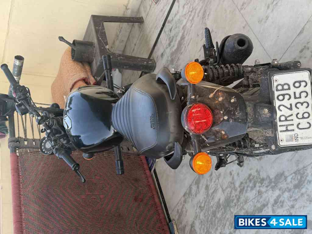 Royal Enfield Hunter 350 Metro