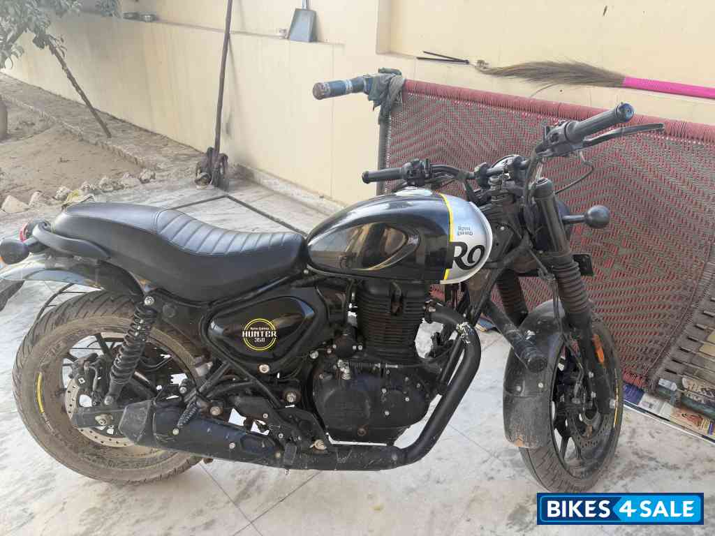 Royal Enfield Hunter 350 Metro