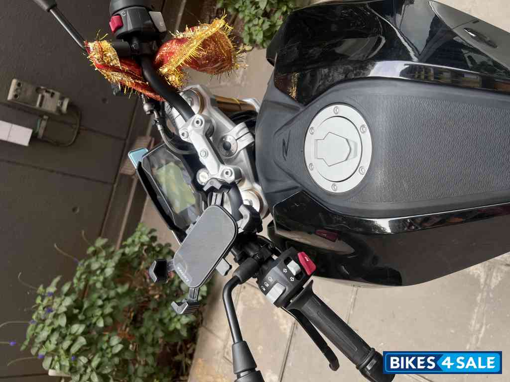 Cosmic Black BMW G 310 R BS6 Cosmic Black BMW G 310 R BS6