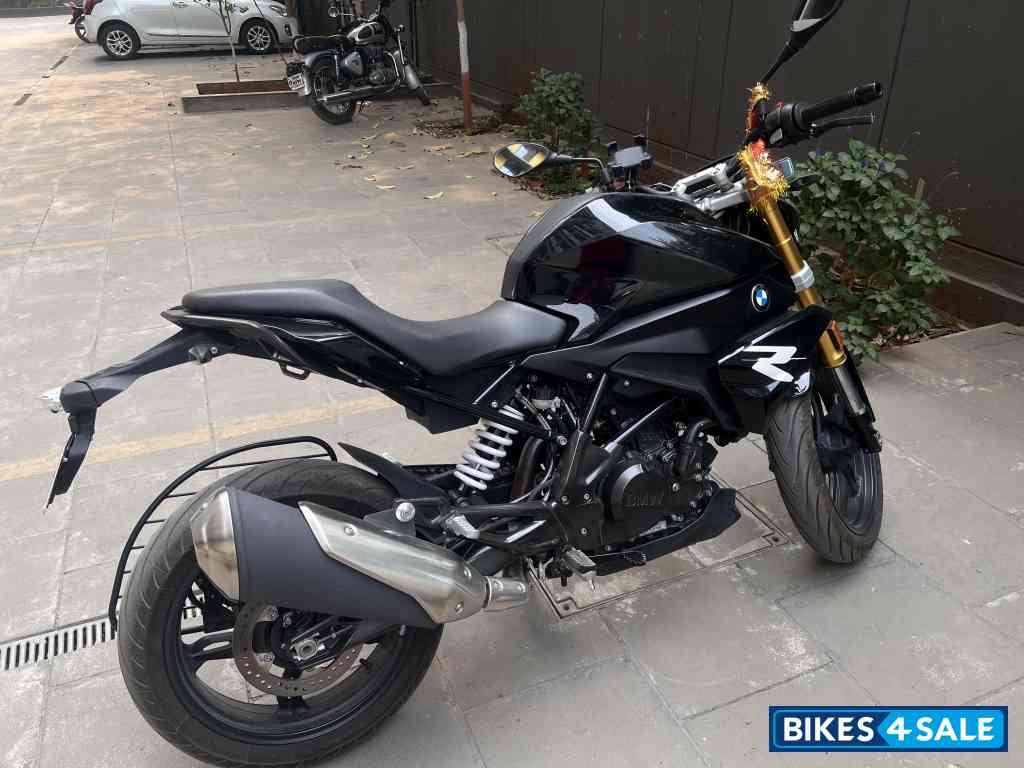 Cosmic Black BMW G 310 R BS6 Cosmic Black BMW G 310 R BS6