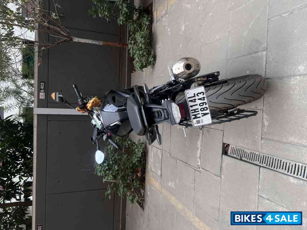 Cosmic Black BMW G 310 R BS6 Cosmic Black BMW G 310 R BS6