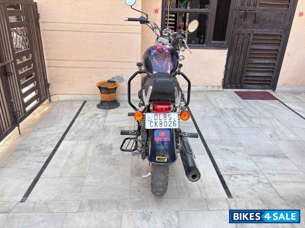 Marine Blue Royal Enfield Thunderbird 350