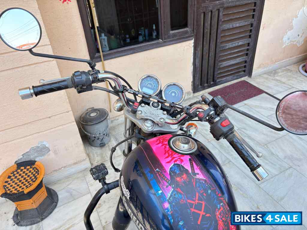 Marine Blue Royal Enfield Thunderbird 350