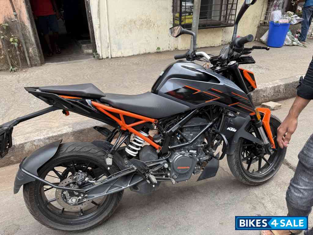 KTM Duke 200 2024