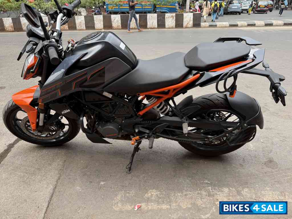 KTM Duke 200 2024