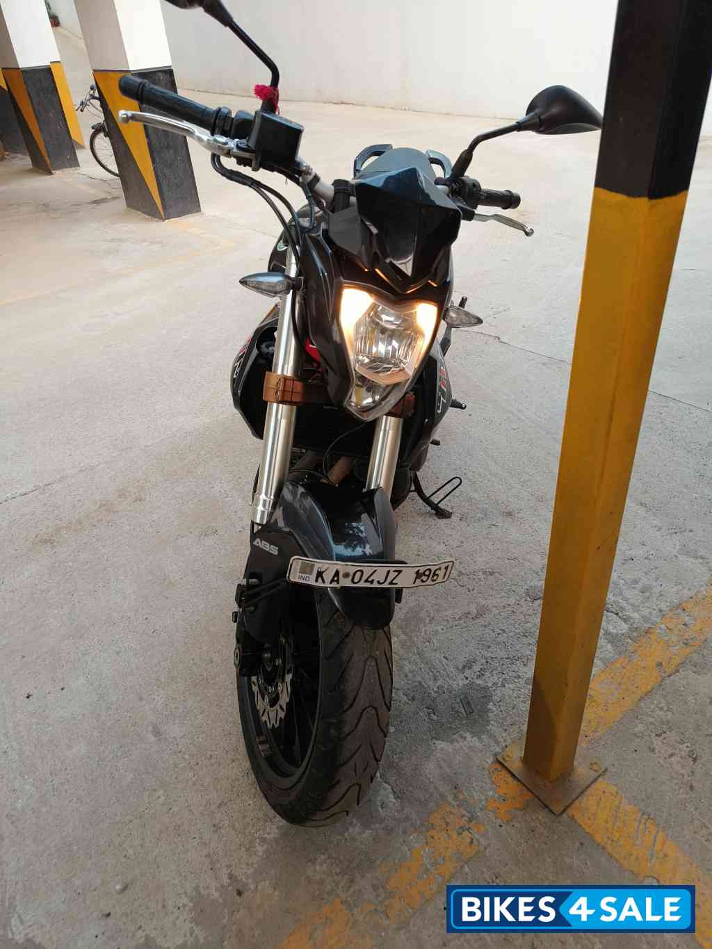 Benelli TNT 300
