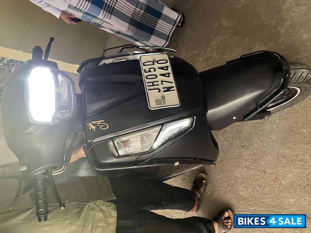Matt Black Suzuki Access 125 Ride Connect Edition