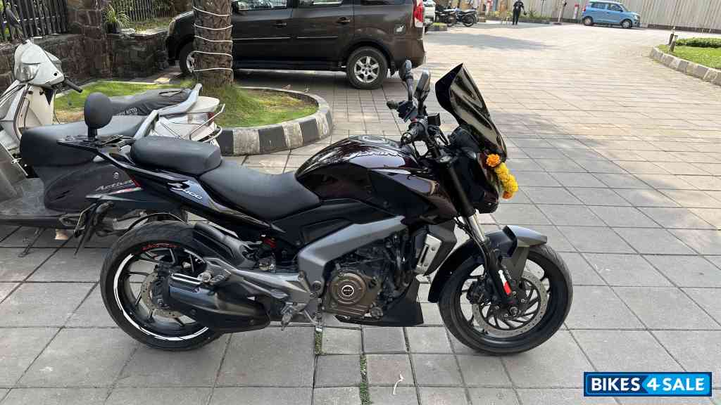 Bajaj Dominar 400 ABS BS6