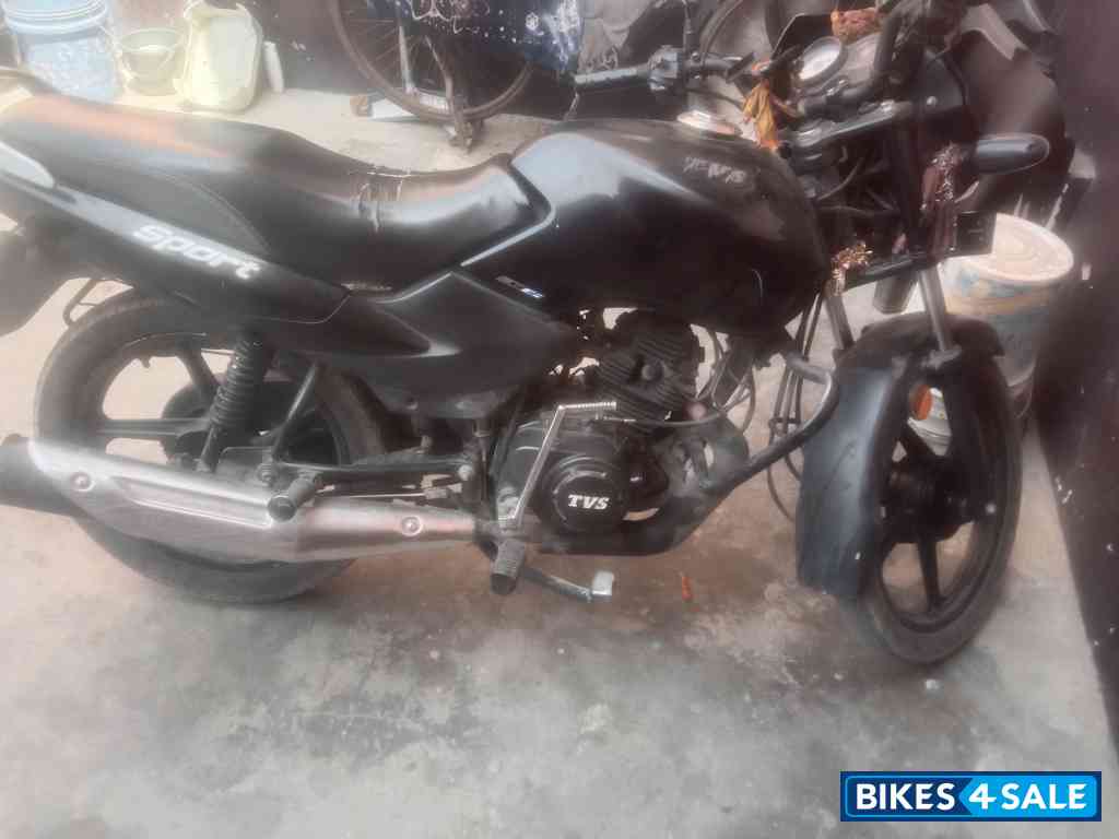 TVS Sport BS6
