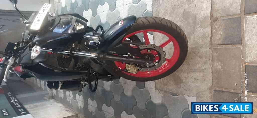Block And Red TVS Apache RTR 160 4V